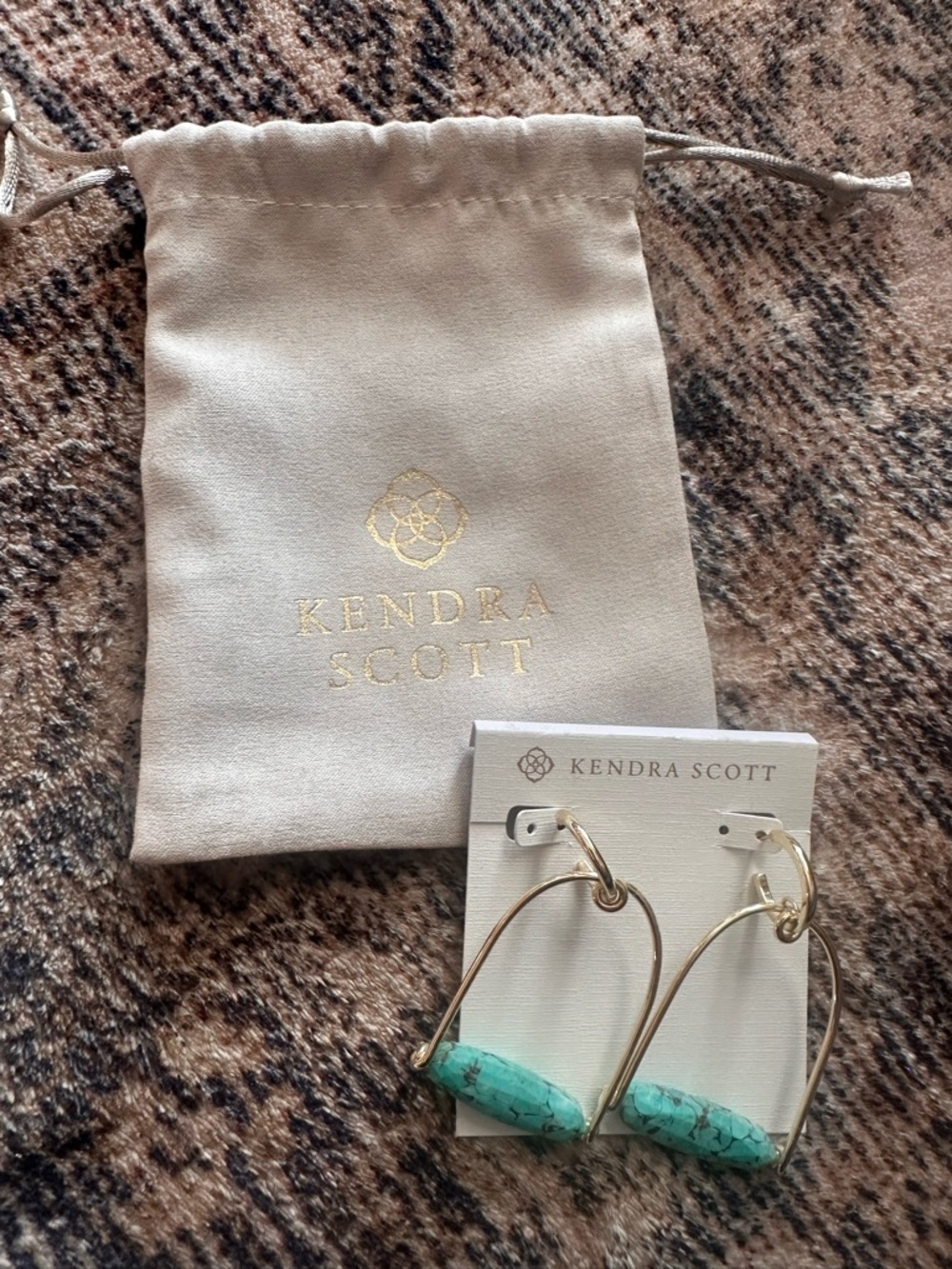 Kendra Scott Turquoise Marbled Stone Gold Arc Earrings - Picture 3 of 4